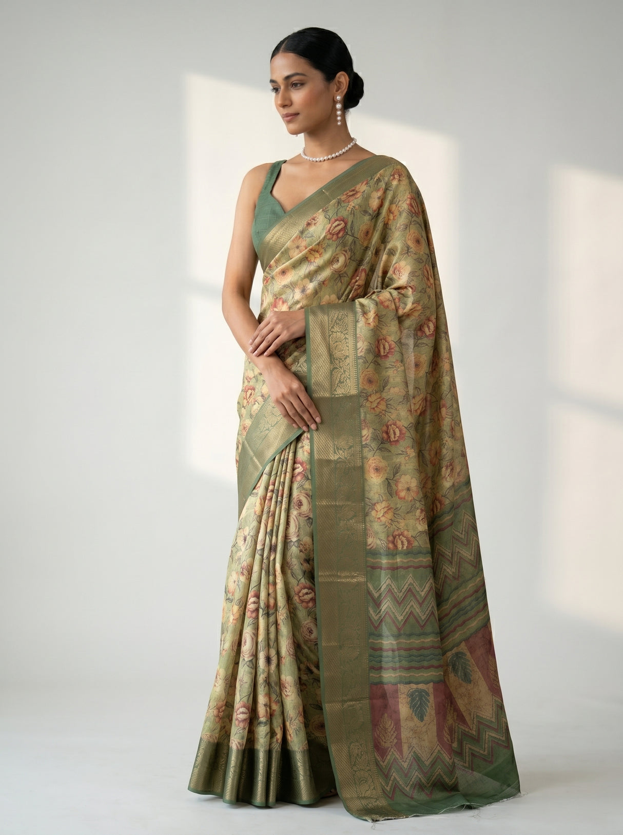 MIMOSA Pista Kalamkari Saree — pose 10 styling detail