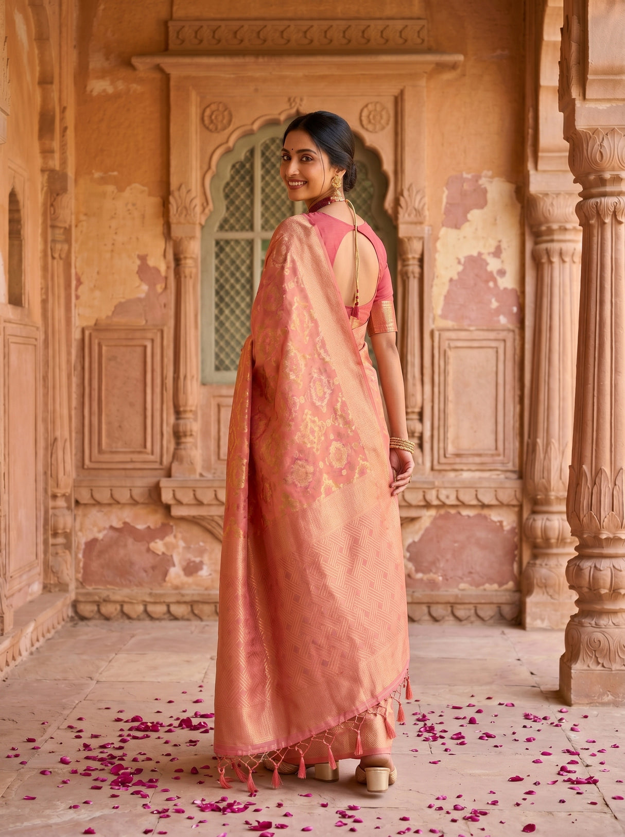 MIMOSA Saree Saree — pose 7 styling detail