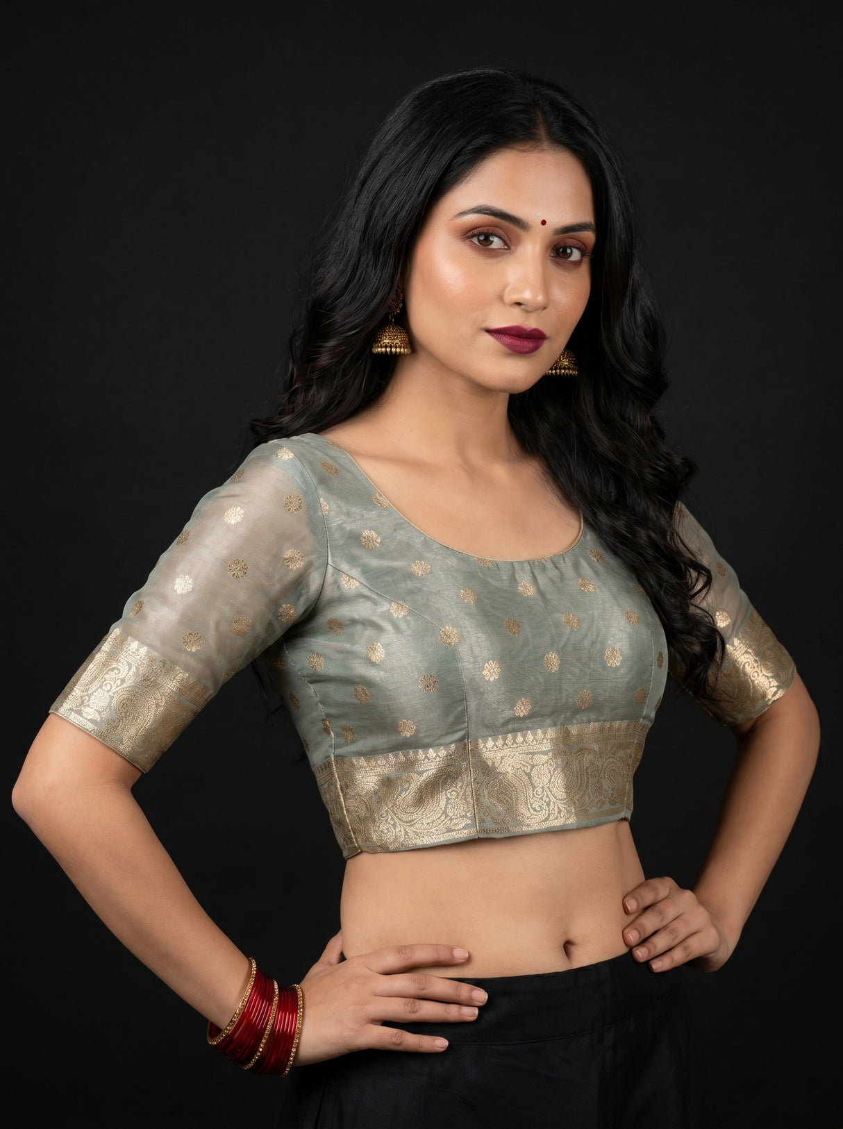 MIMOSA Grey Banarasi Art Silk Saree — blouse close-up