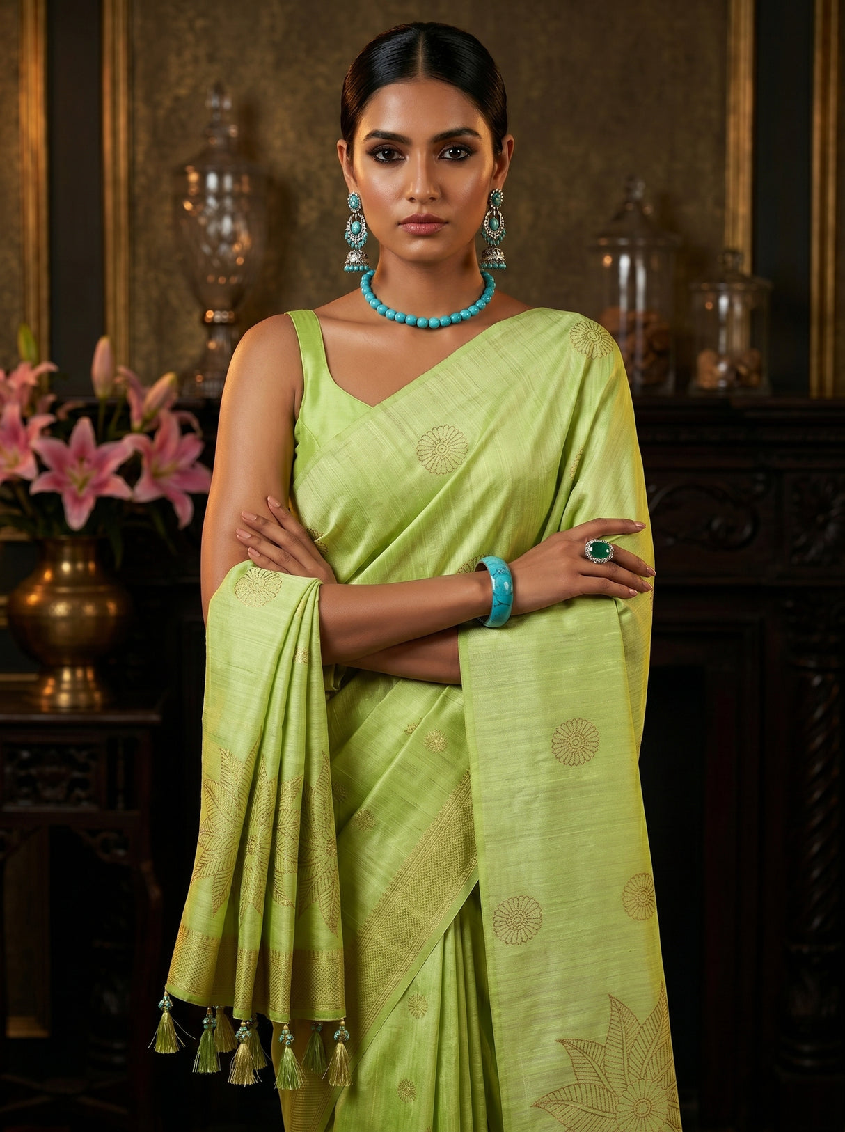 MIMOSA Saree Saree — pose 10 styling detail