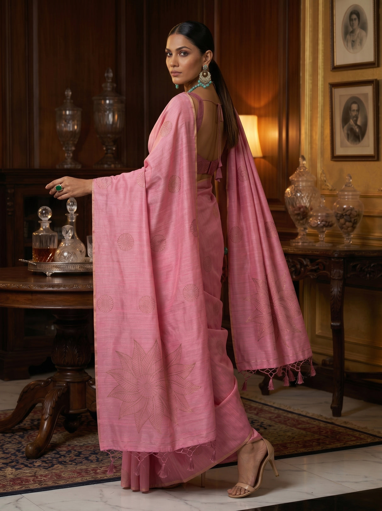 MIMOSA Saree Saree — pose 9 styling detail