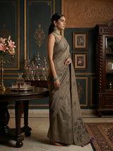 MIMOSA Saree Saree — pose 3 styling detail