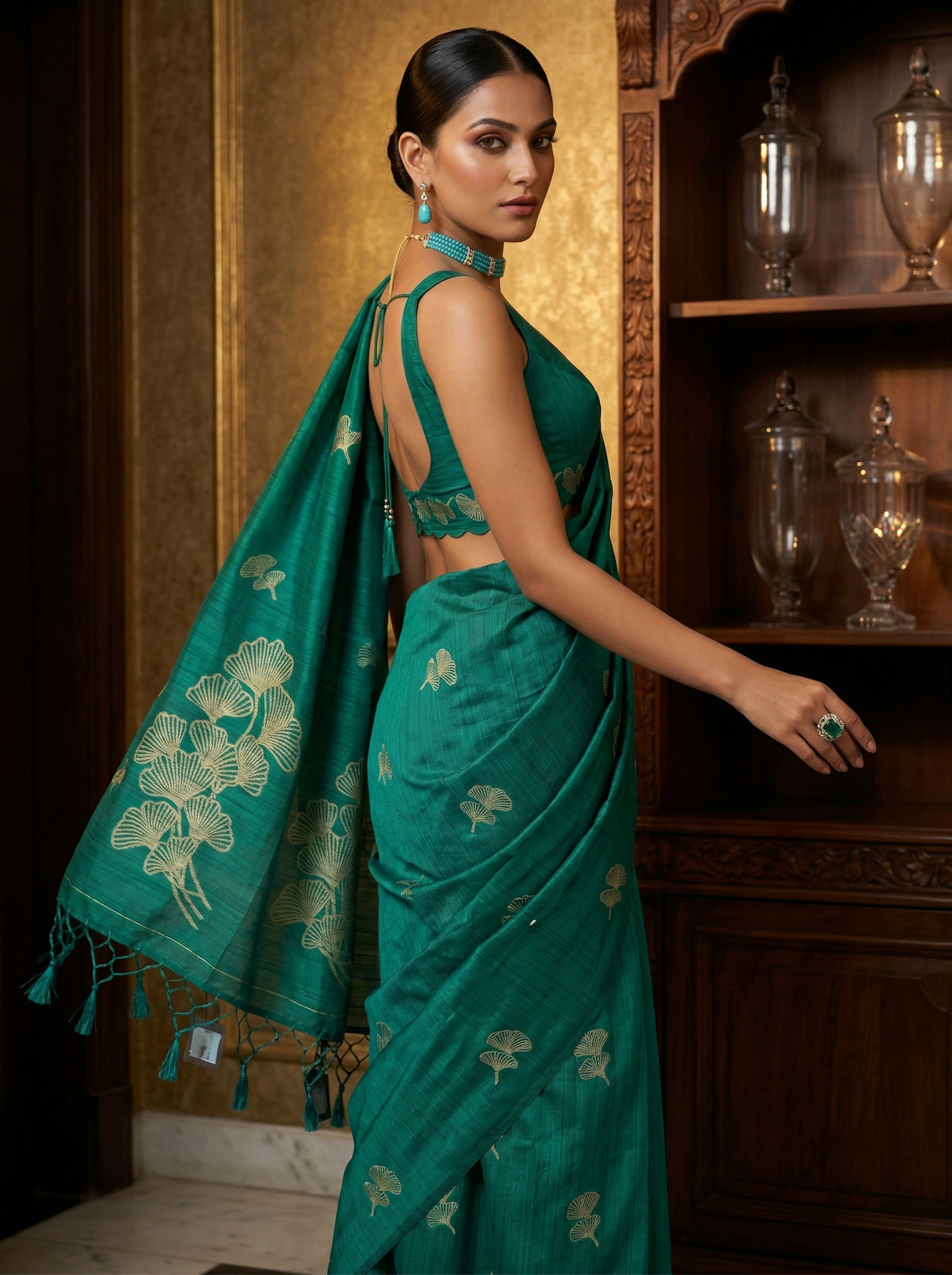 MIMOSA Saree Saree — pose 9 styling detail