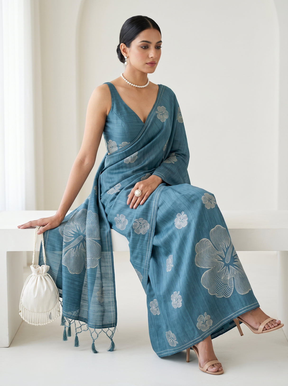 MIMOSA Saree Saree — pose 8 styling detail