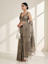 MIMOSA Saree Saree — pose 3 styling detail