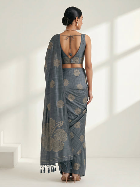 MIMOSA Saree Saree — pose 2 styling detail