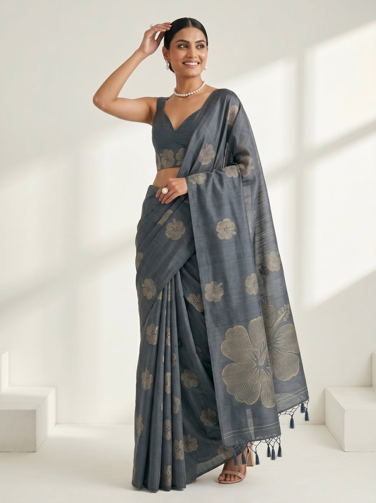 MIMOSA Saree Saree — pose 5 styling detail