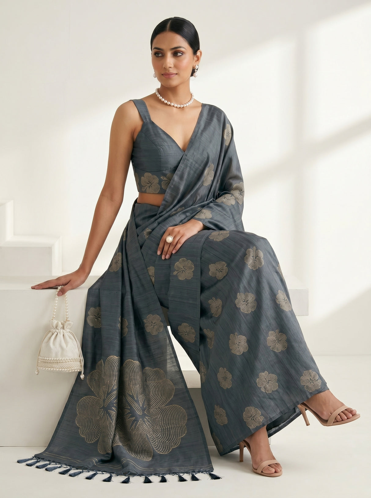 MIMOSA Saree Saree — pose 8 styling detail