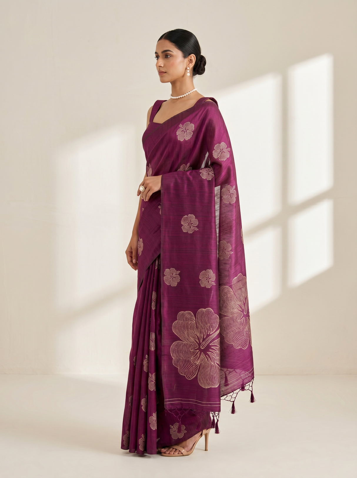 MIMOSA Saree Saree — pose 3 styling detail
