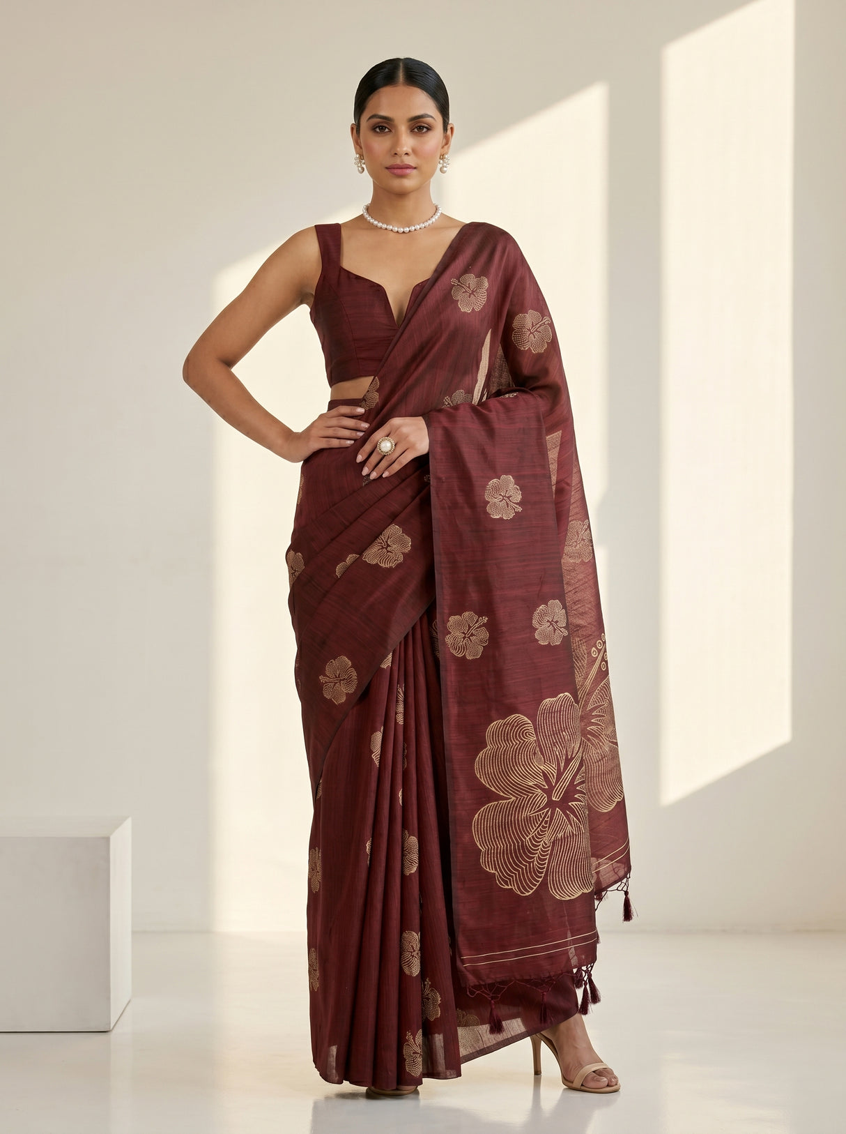 MIMOSA Saree Saree — pose 4 styling detail