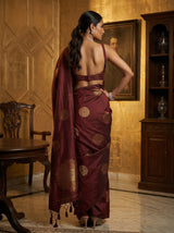 MIMOSA Saree Saree — pose 2 styling detail