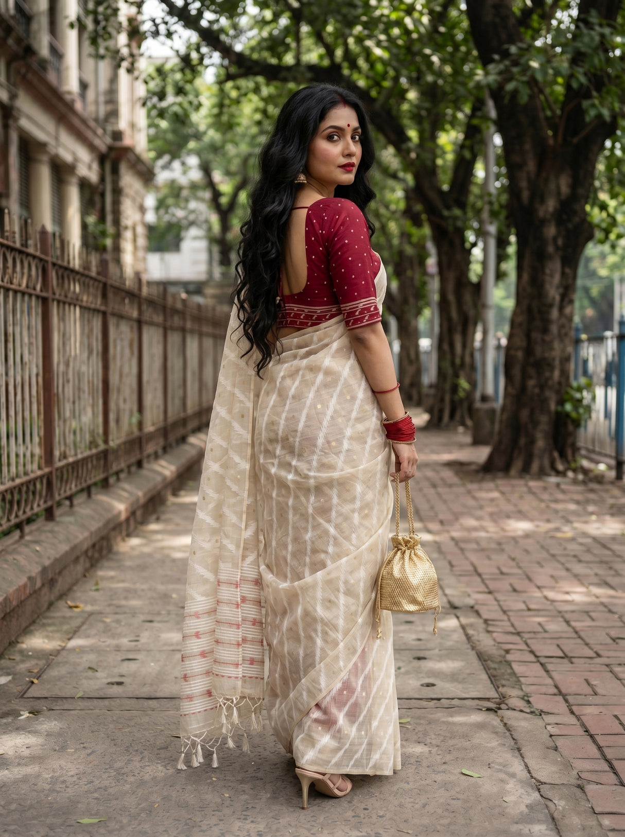MIMOSA Saree Saree — pose 9 styling detail