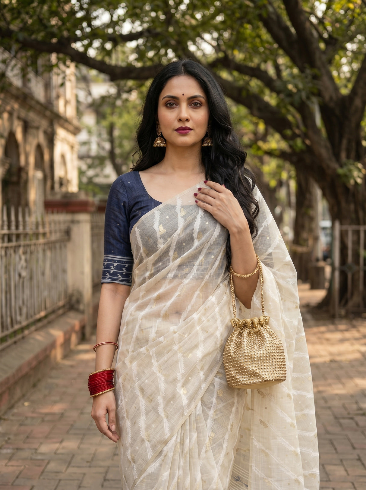 MIMOSA Saree Saree — pose 10 styling detail