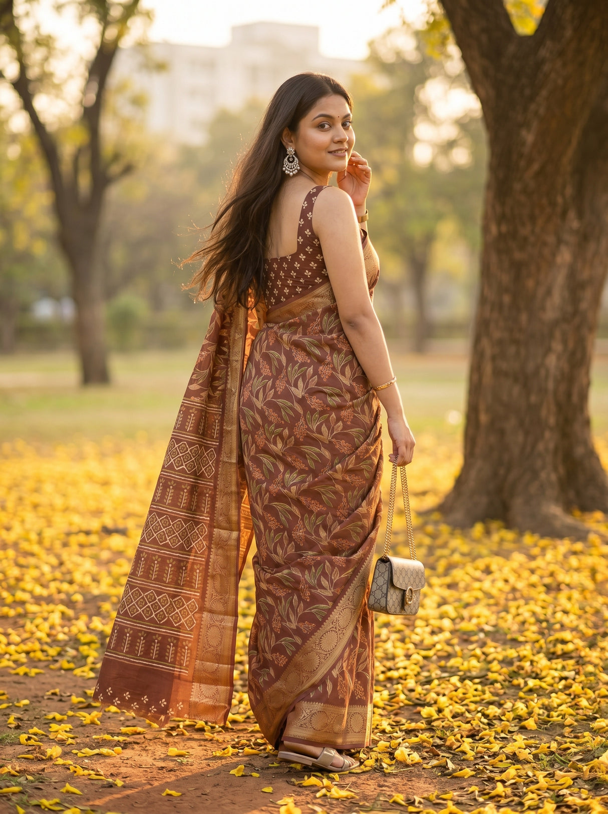 MIMOSA Saree Saree — pose 7 styling detail