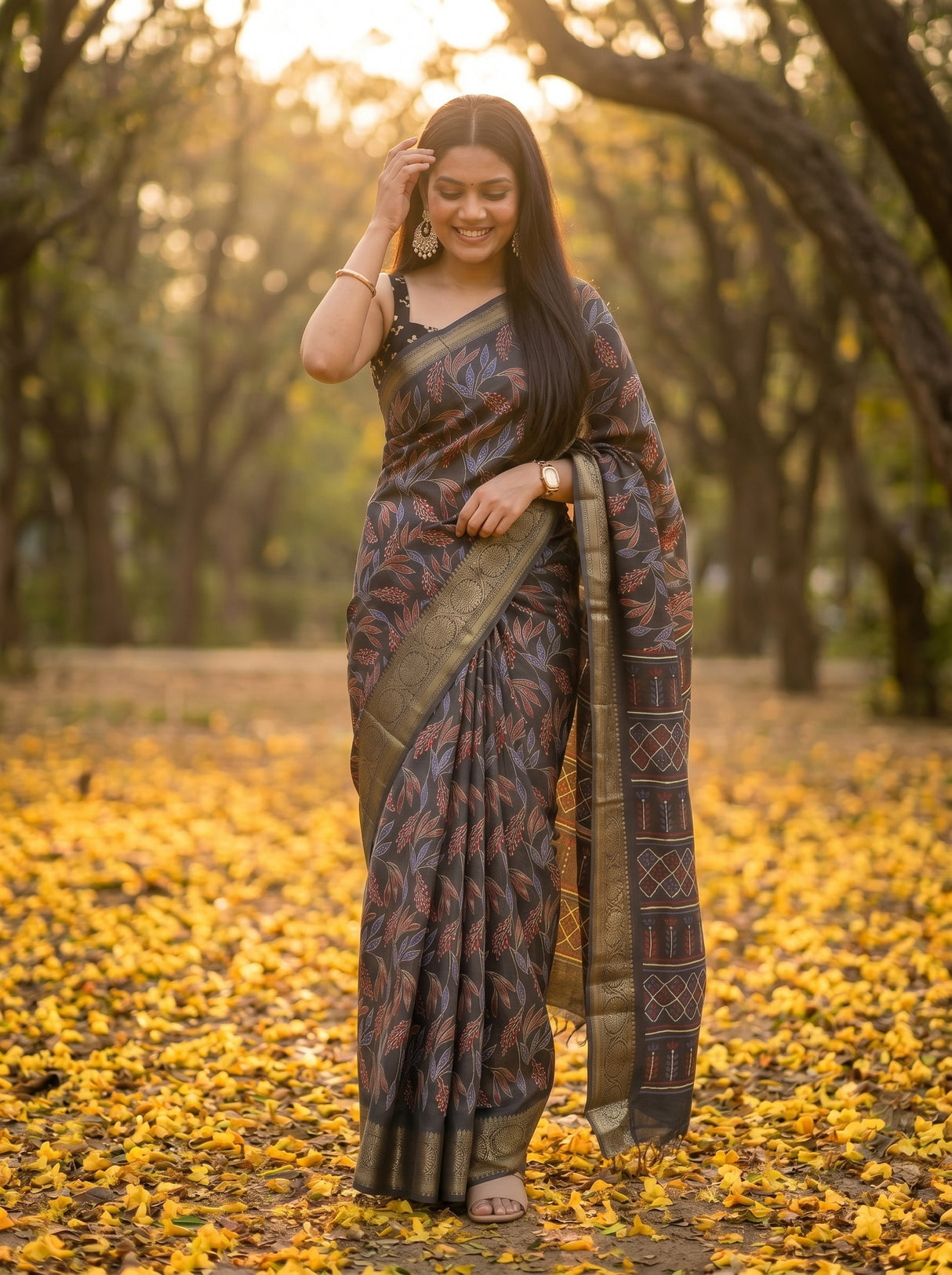 MIMOSA Saree Saree — pose 6 styling detail