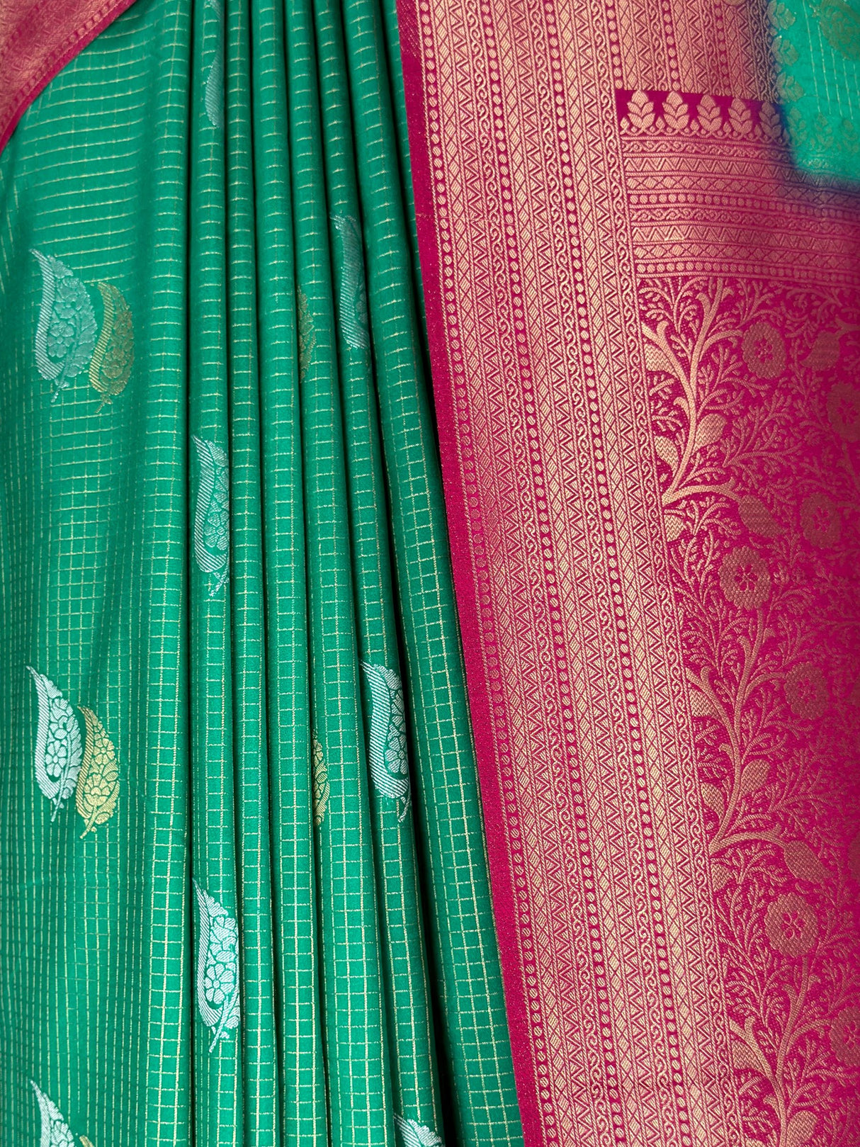 MIMOSA Rama Saree Saree — fleets shot full lifestyle