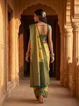 MIMOSA Saree Saree — pose 2 styling detail