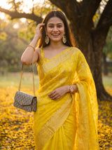 MIMOSA Yellow Saree Saree — pose 10 styling detail