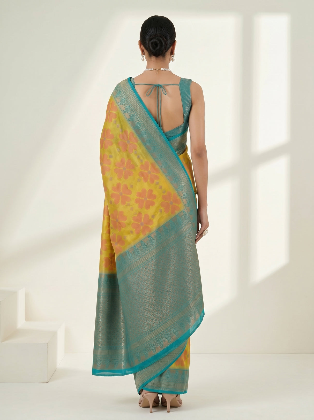 MIMOSA Olive Saree Saree — pose 2 styling detail