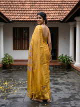 MIMOSA Gold Banarasi Organza Saree — pose 7 styling detail