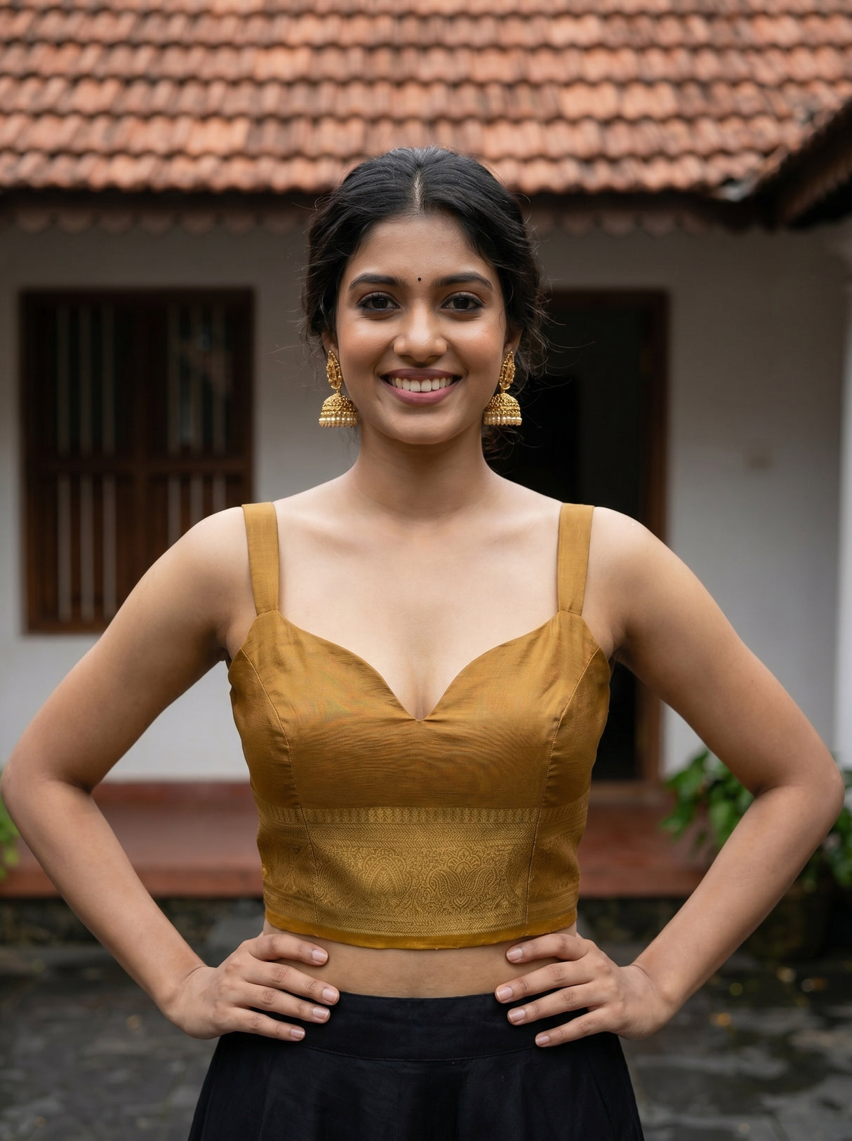 MIMOSA Gold Banarasi Organza Saree — blouse close-up