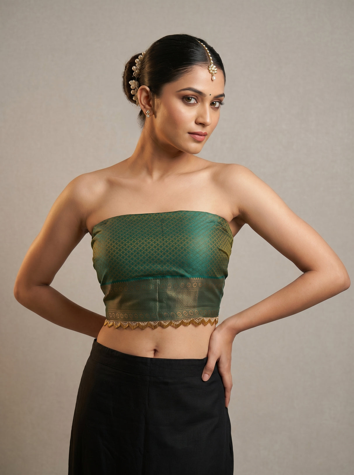 MIMOSA Gold Kanjivaram Art Silk Saree — blouse close-up