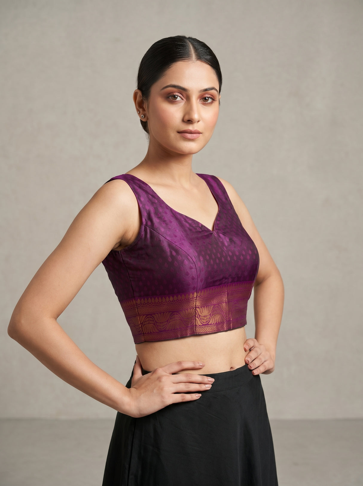 MIMOSA Magenta Kanjivaram Art Silk Saree — draping detail of pallu