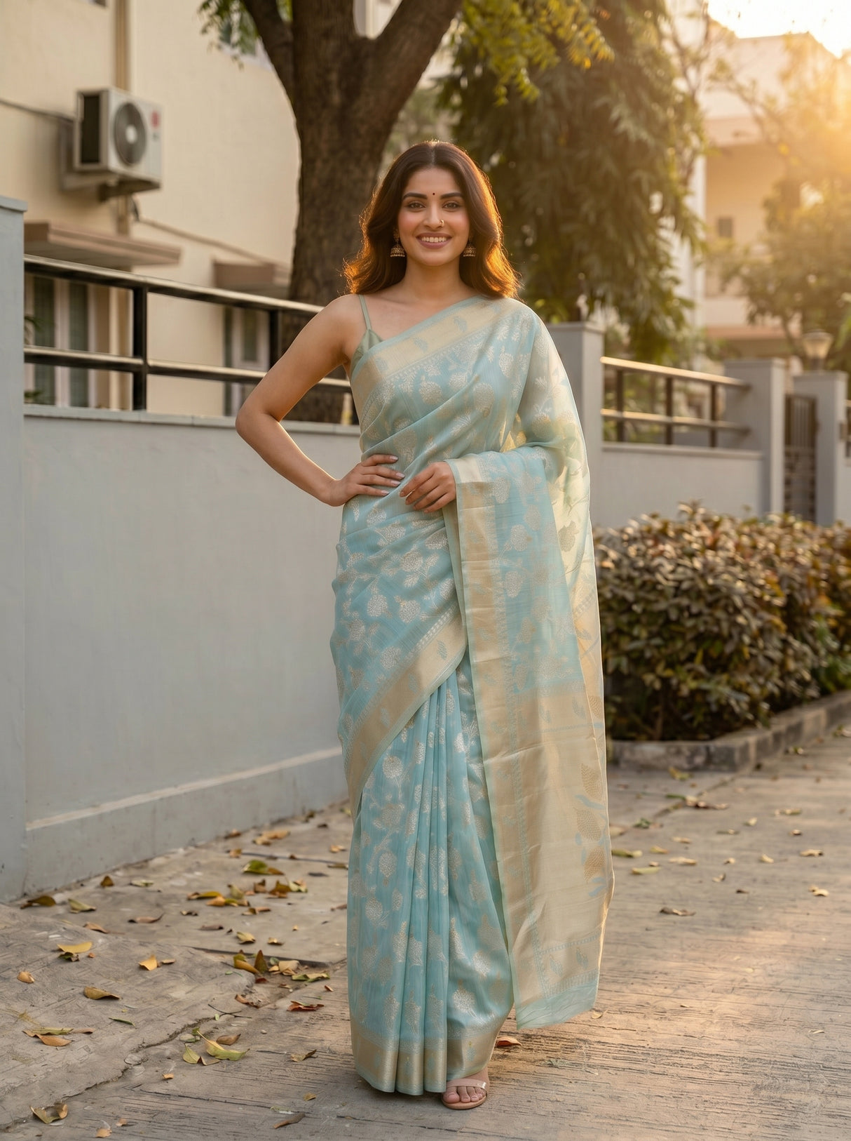MIMOSA Saree Saree — pose 4 styling detail