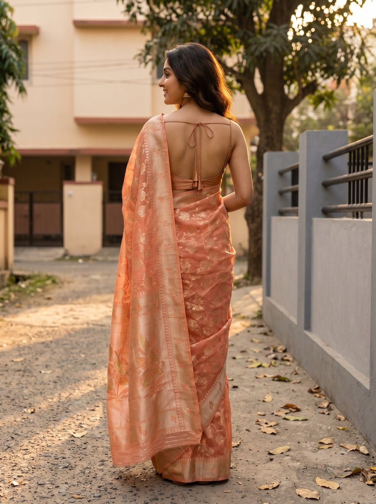 MIMOSA Saree Saree — pose 2 styling detail