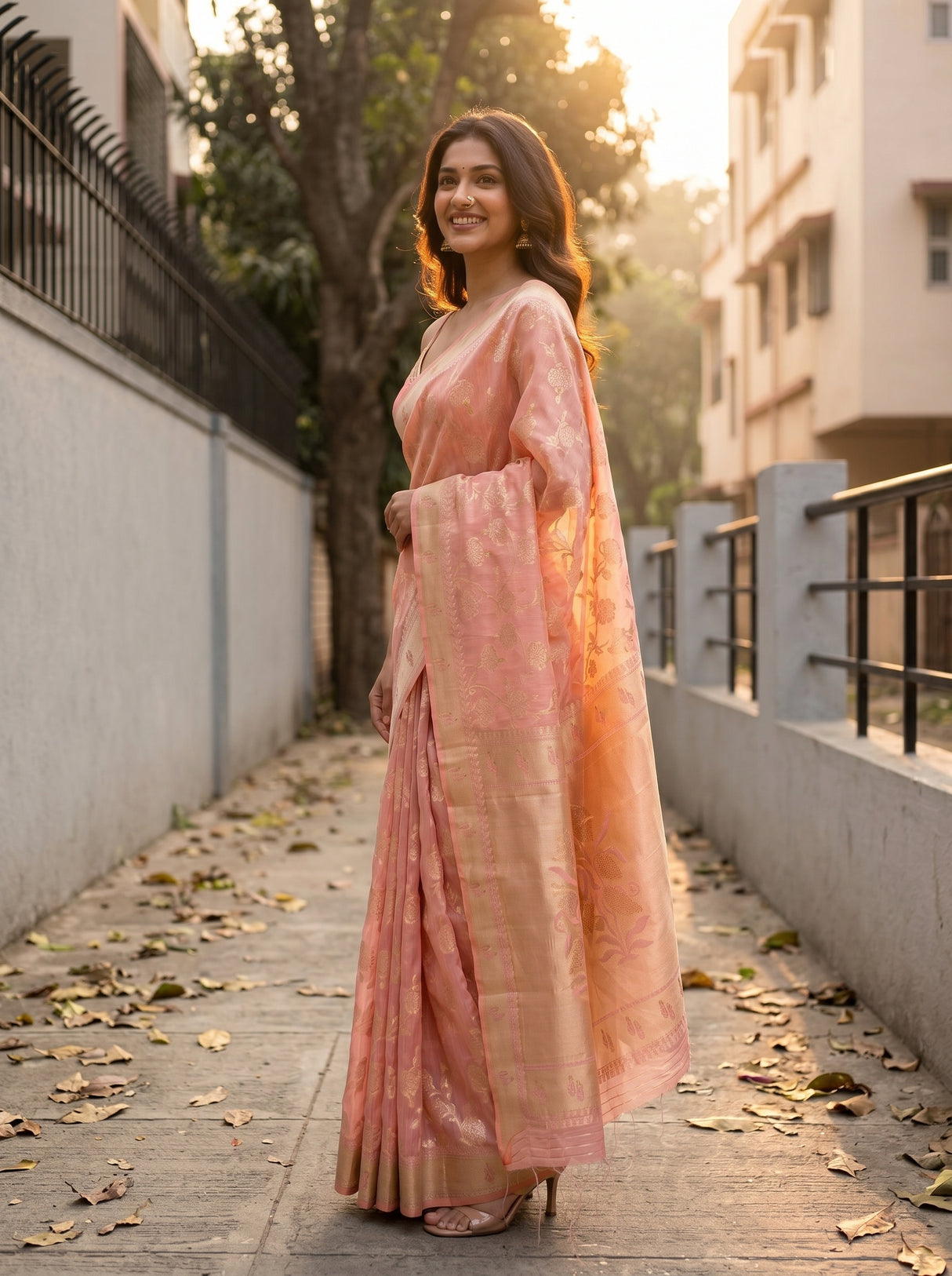 MIMOSA Saree Saree — pose 3 styling detail