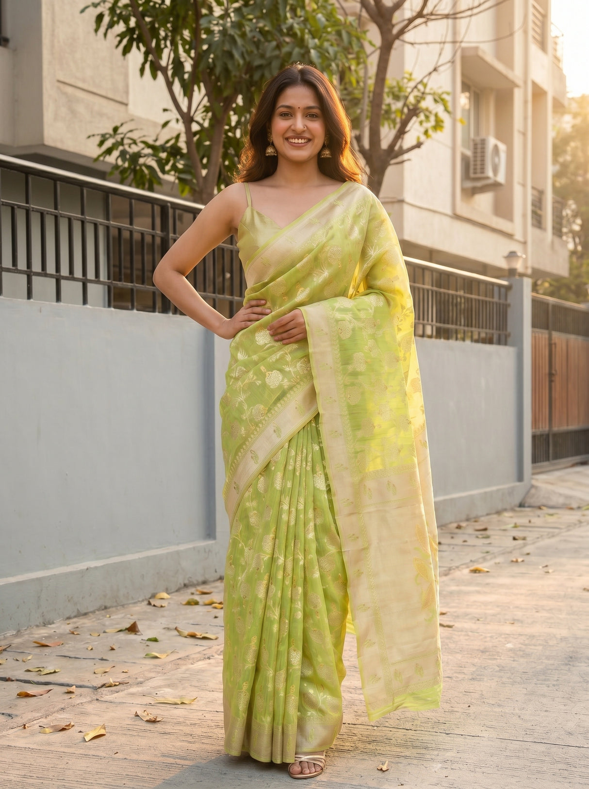 MIMOSA Saree Saree — pose 4 styling detail