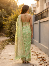 MIMOSA Saree Saree — pose 2 styling detail