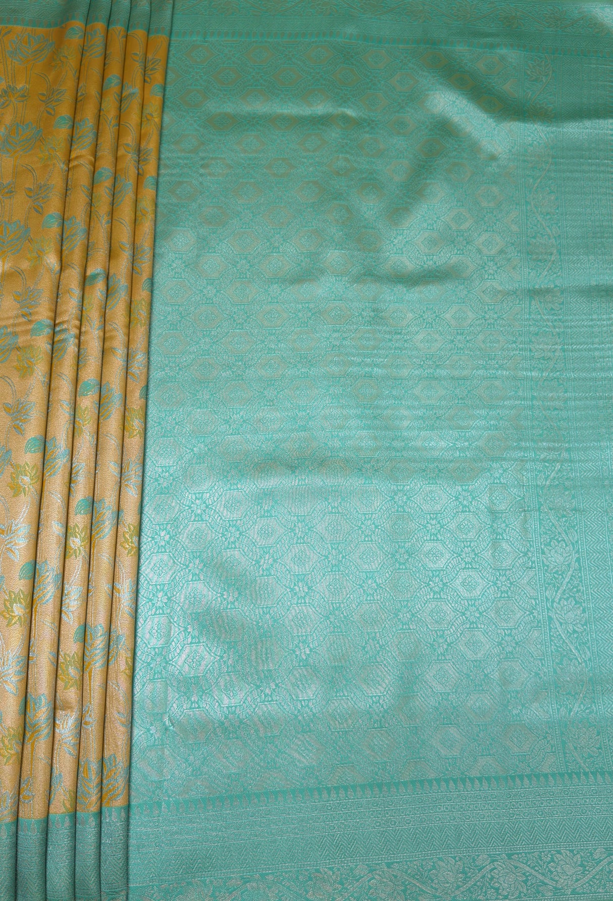 MIMOSA Gold Kanjivaram Art Silk Saree — pallu and zari work detail