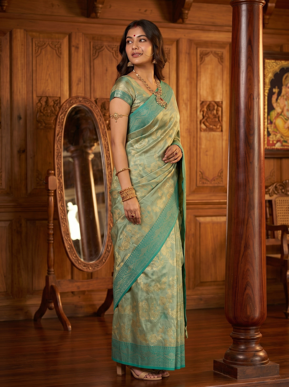 MIMOSA Saree Saree — pose 3 styling detail