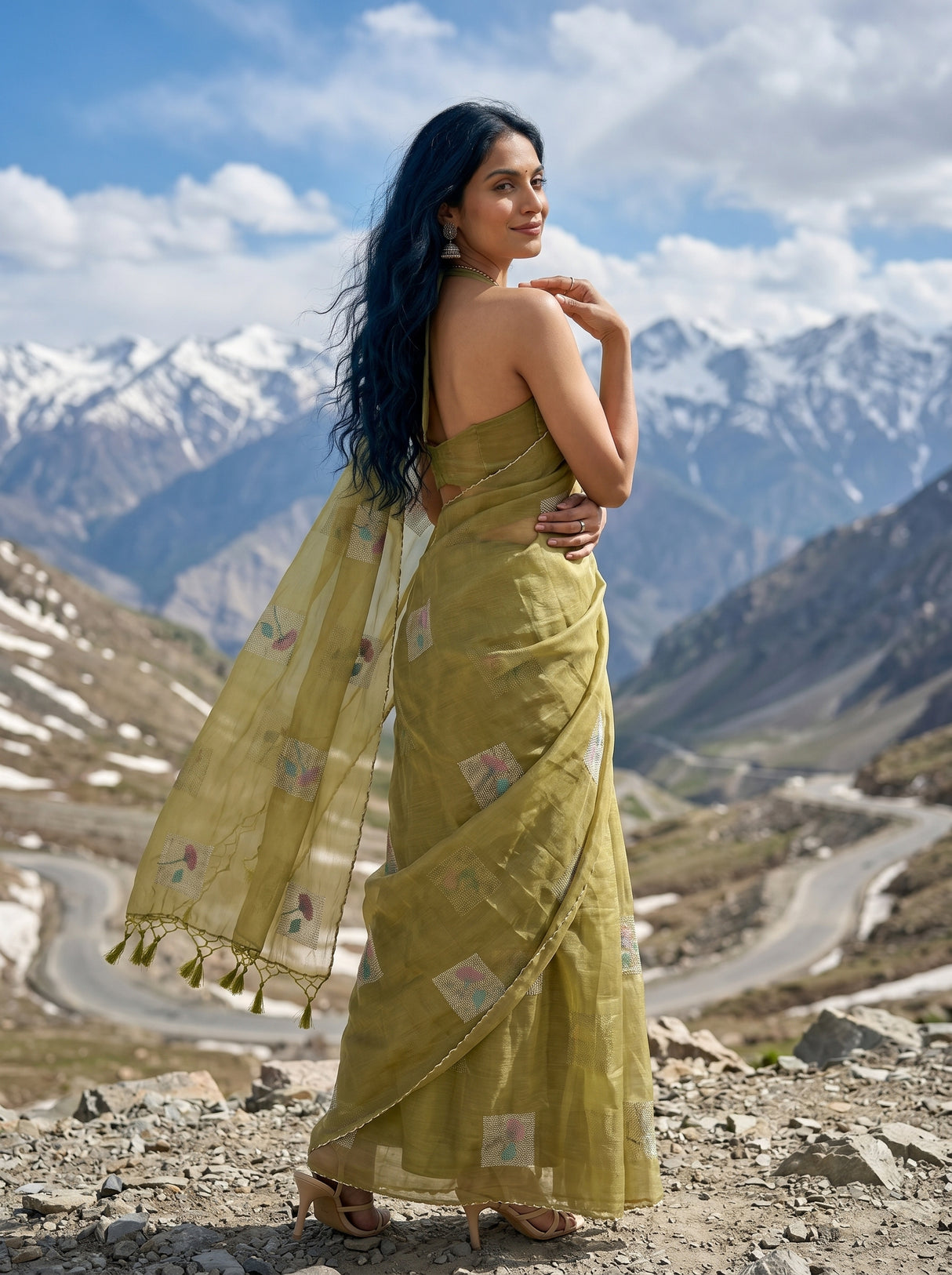 MIMOSA Saree Saree — pose 7 styling detail