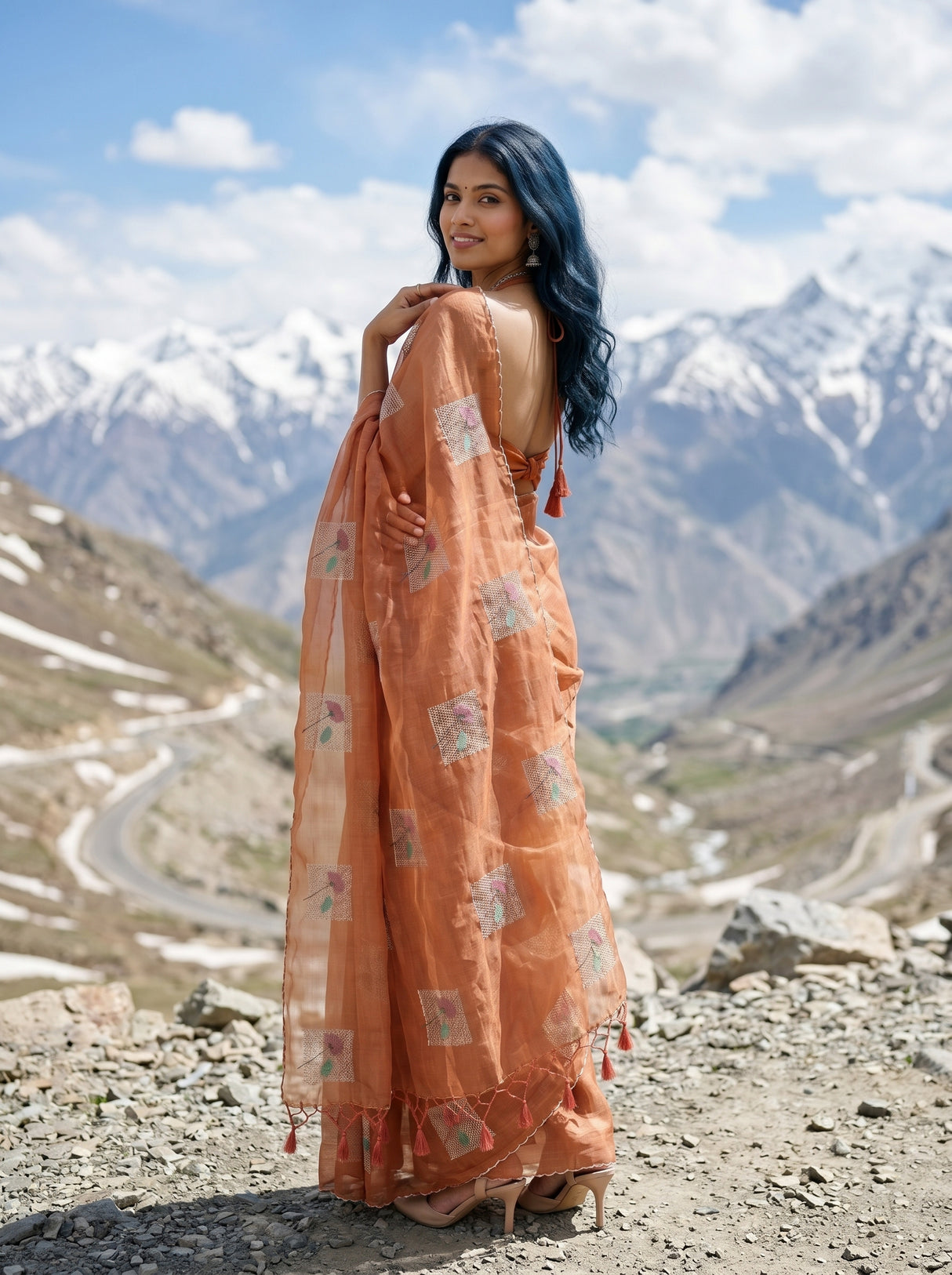 MIMOSA Saree Saree — pose 7 styling detail