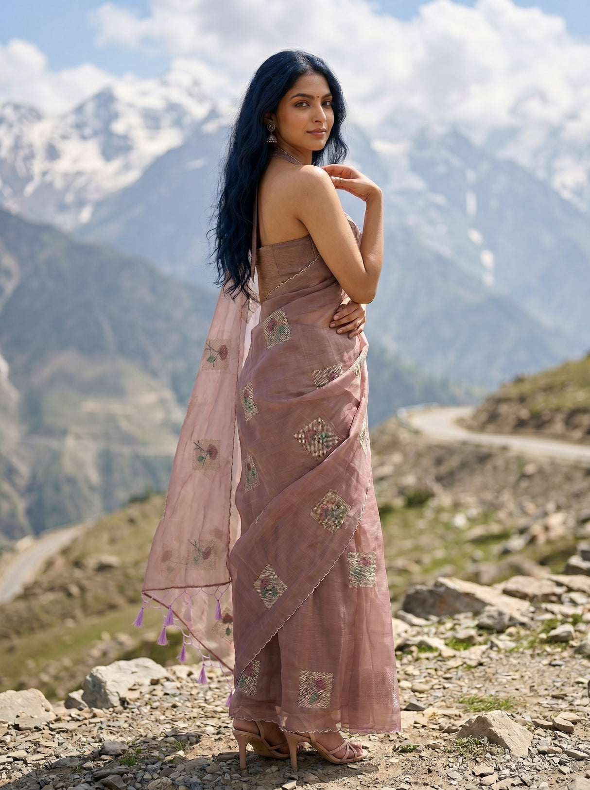 MIMOSA Saree Saree — pose 7 styling detail