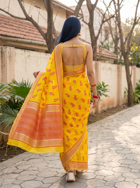 MIMOSA Gold Banarasi Linen Saree — pose 2 styling detail