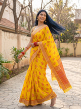 MIMOSA Gold Banarasi Linen Saree — pose 5 styling detail