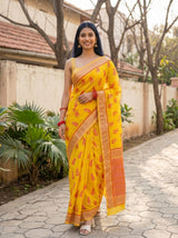 MIMOSA Gold Banarasi Linen Saree — pose 6 styling detail
