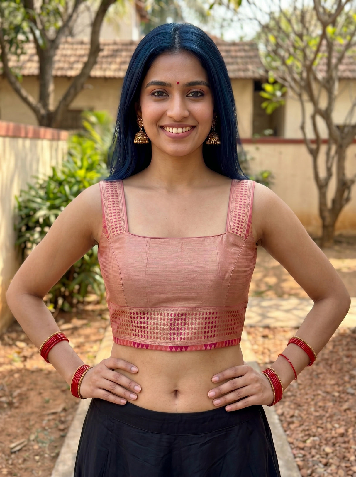 MIMOSA Pink Banarasi Linen Saree — blouse close-up