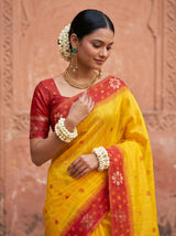MIMOSA Gold Saree Saree — pose 10 styling detail