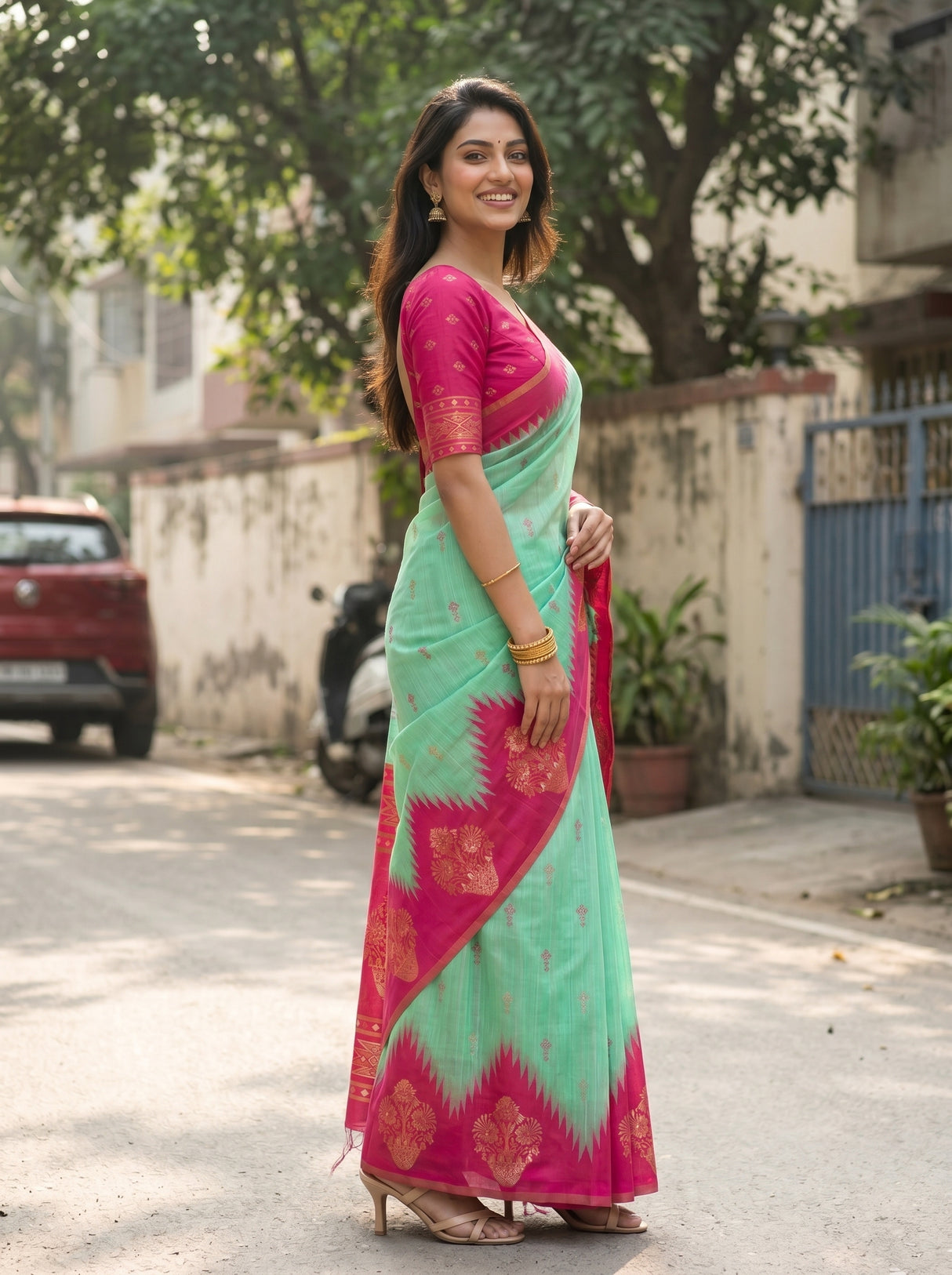 MIMOSA Saree Saree — pose 3 styling detail