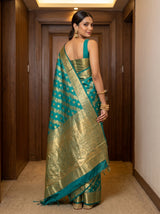 MIMOSA Saree Saree — pose 2 styling detail