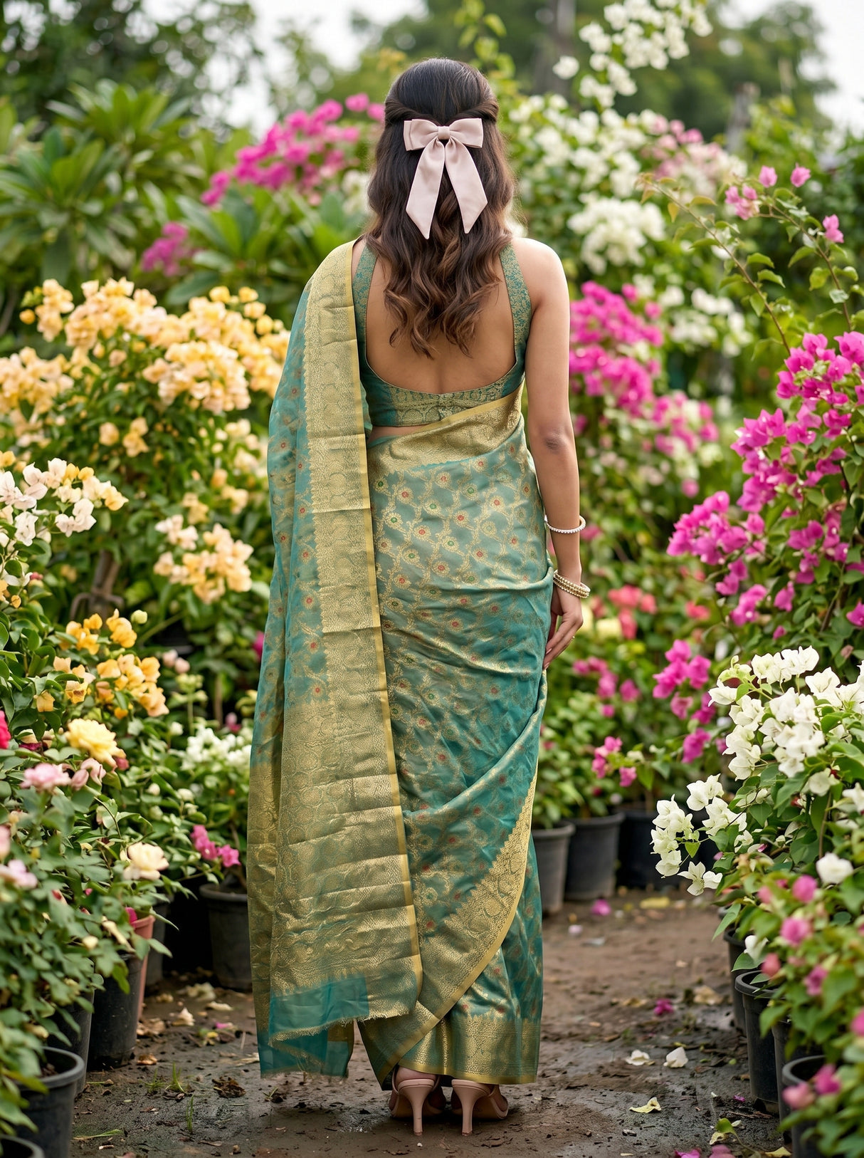 MIMOSA Rama Banarasi Art Silk Saree — Saree shot pallu body