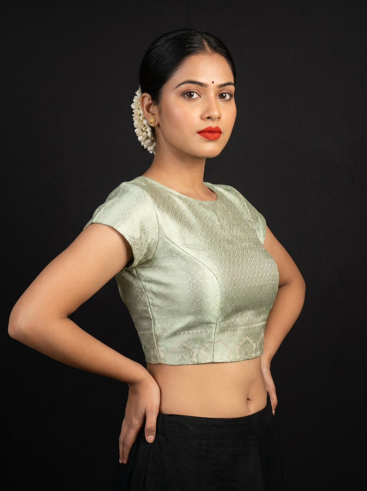 MIMOSA Pista Kanjivaram Art Silk Saree — Footwear and Hem Detail