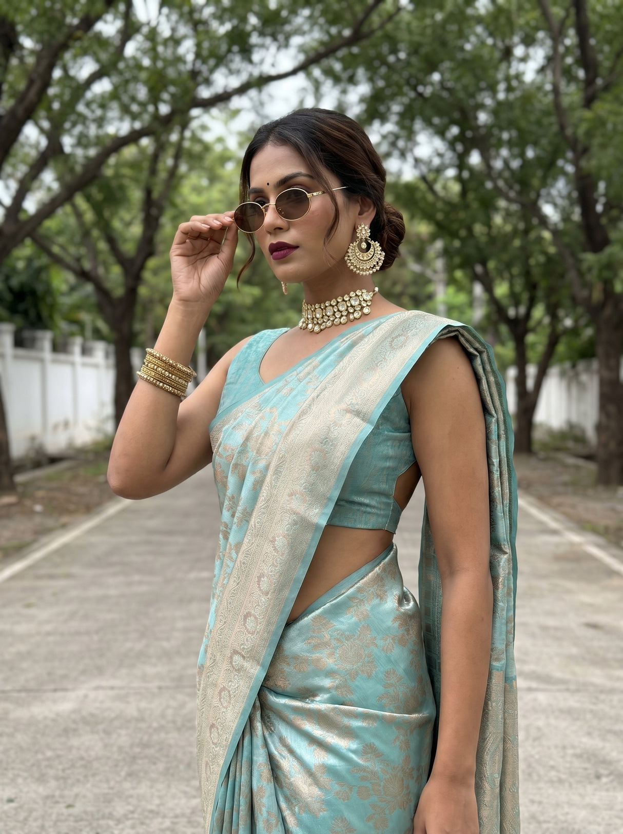 MIMOSA Saree Saree — pose 4 styling detail