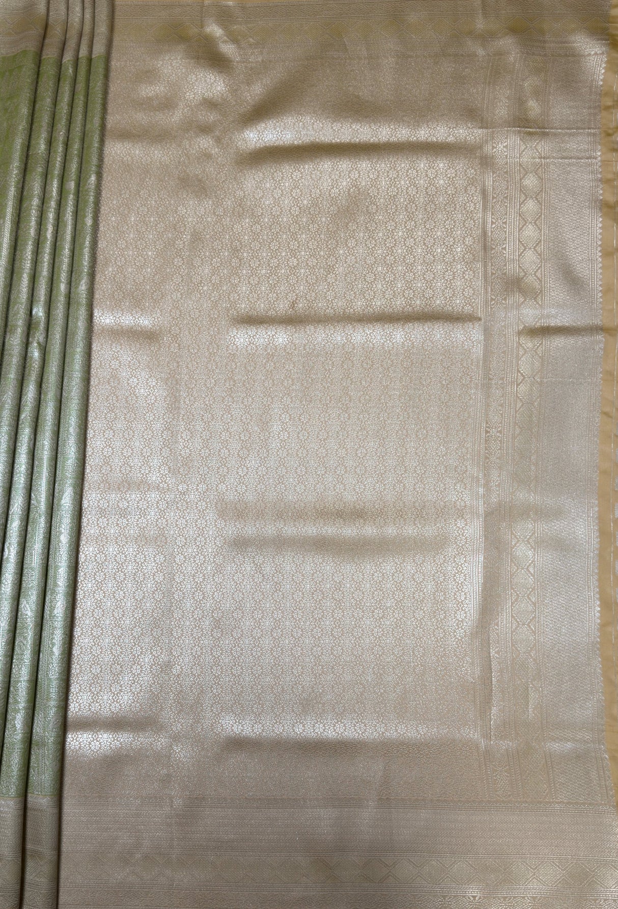 MIMOSA Olive Kanjivaram Art Silk Saree — pallu and zari work detail