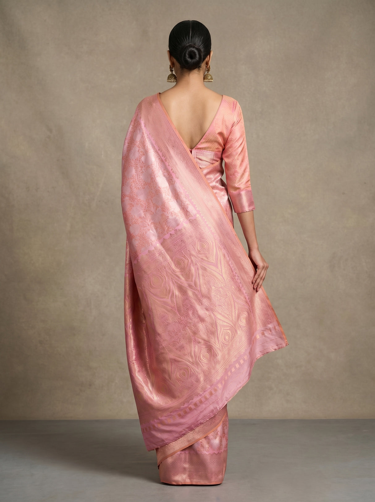 MIMOSA Pink Kanjivaram Art Silk Saree — close-up of blouse and necklace