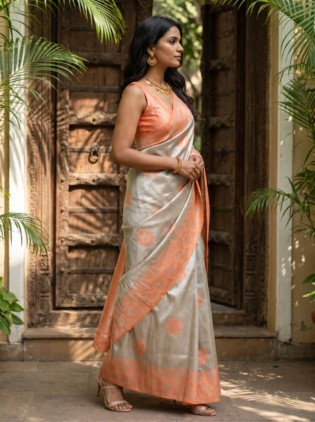 MIMOSA Saree Saree — pose 3 styling detail